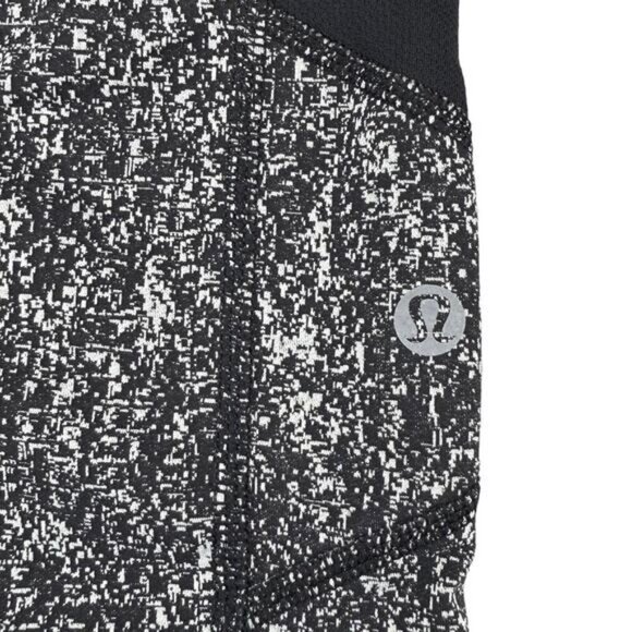 LULULEMON Pace Rival Crop Size 6 Power Luxtreme Suited Jacquard Black White - Picture 7 of 9